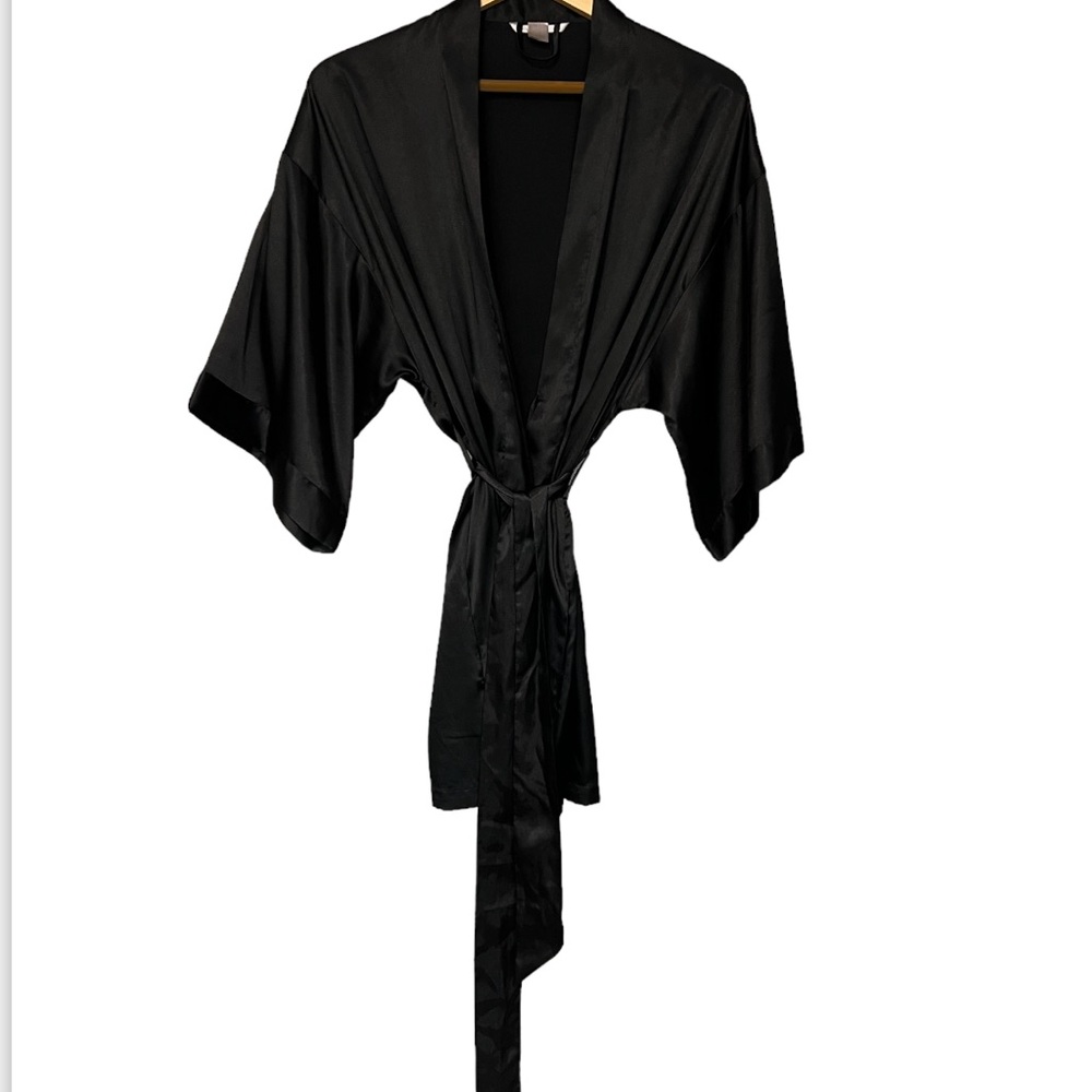 Victoria’s Secret kimono.